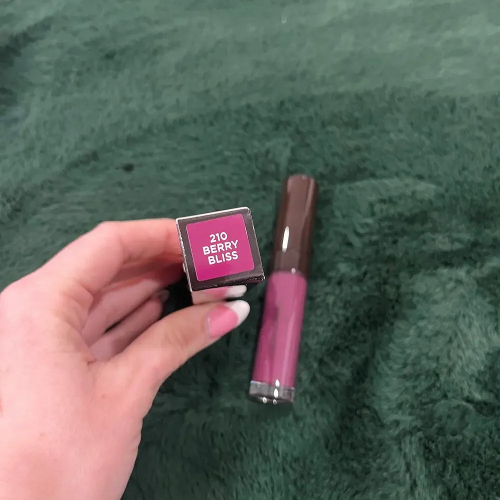 NEW Laura Mercier Lip Glacé Lip Gloss in 210 Berry Bliss Purple